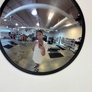 Meet your Posher, Mila